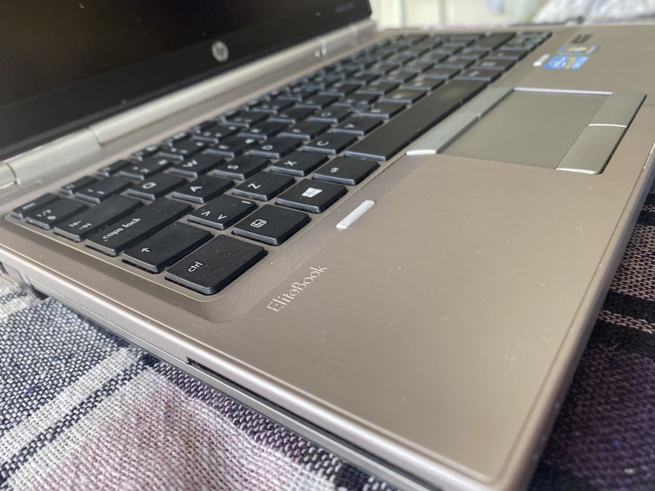 Лаптоп HP EliteBook