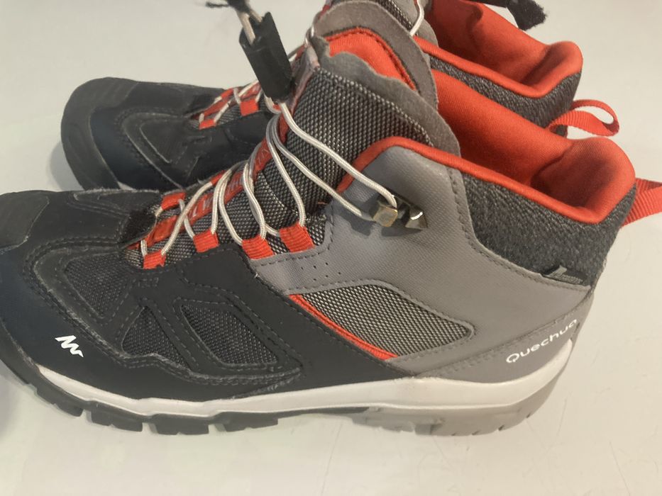 Обувки  35 размер