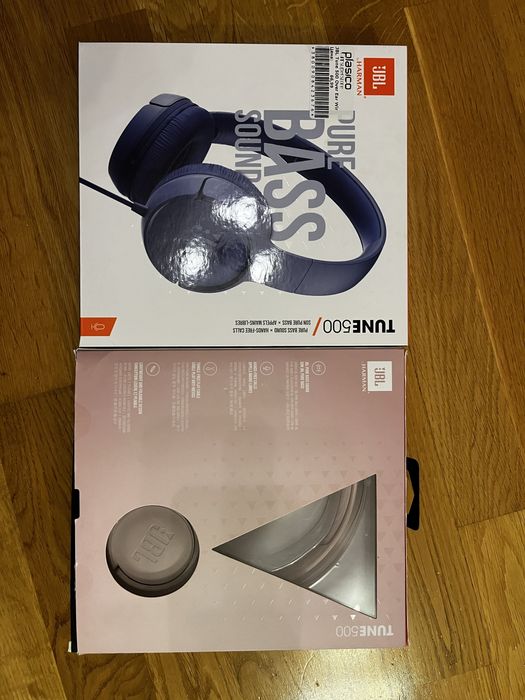 Неразличими от нови слушалки JBL  Tune 500