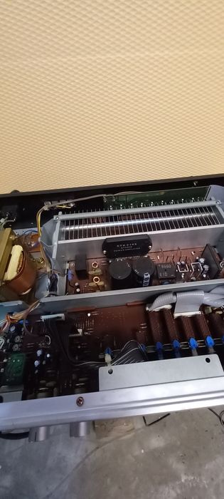 Linie vintage Akai  am -u 33