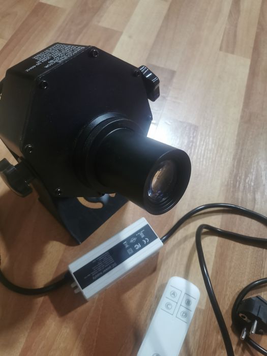 Proiector led  de exterior videoproector
