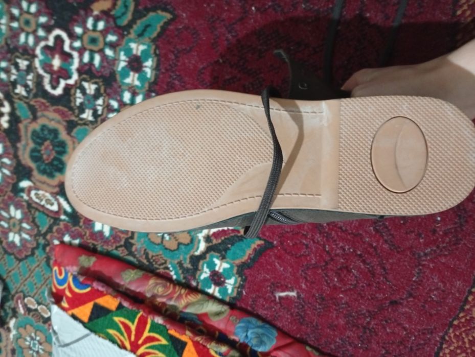 Мужские сапоги продаются