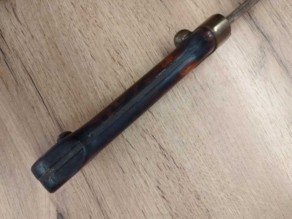 Руски кинжал Бебут