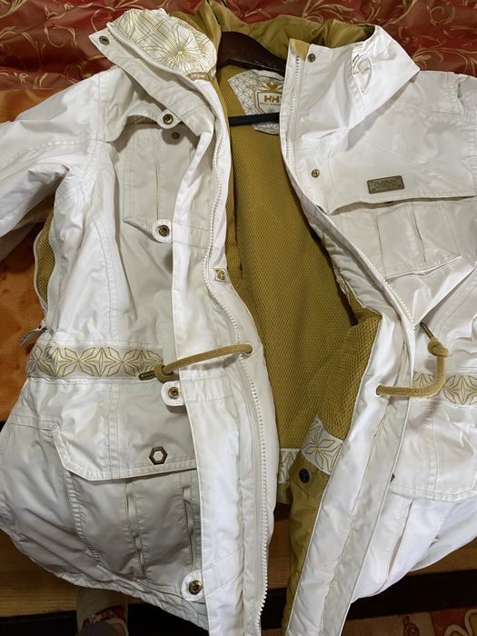 Продавам  канатка водоустоичива суичъри 60лв