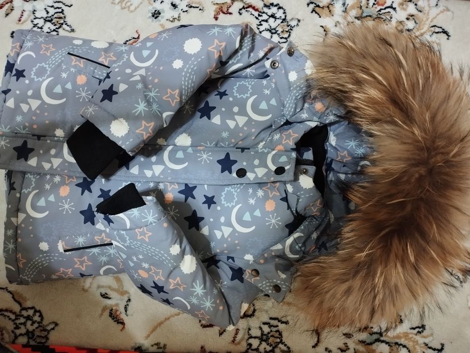 Куртка детская 2,5-3,5 года б/у