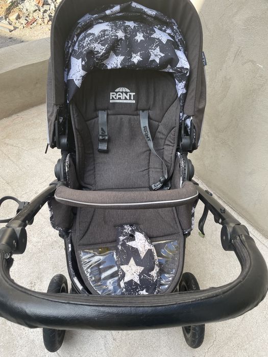 Коляска для ребенка