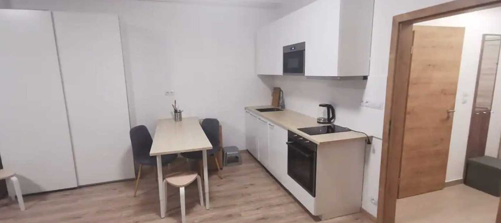 Дава се под наем Едностаен апартамент в Пловдив, Мараша - 35 кв.м за 214.2 € - Снимка #1