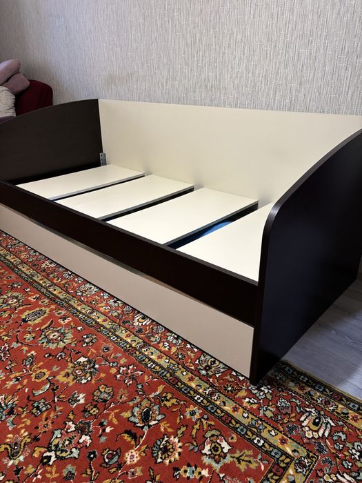 Продается кровать
