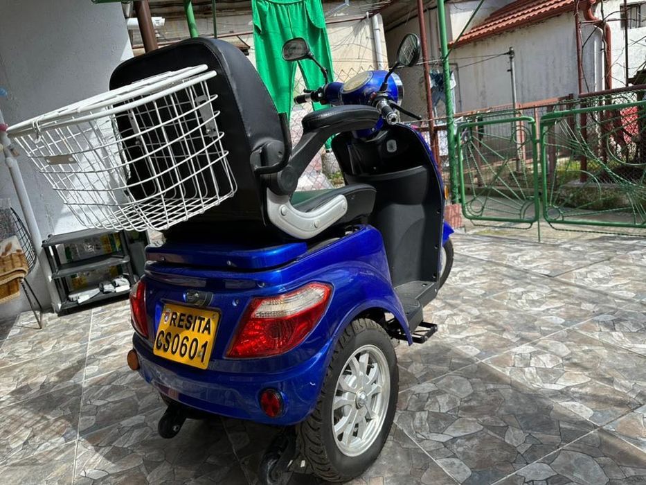 Vând tricicletă electrică - ca noua