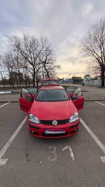 Volkswagen Golf 5 • 2006 • 2.0 TDI • 140 CP • Unic proprietar
