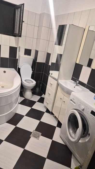 Apartament de inchiriat