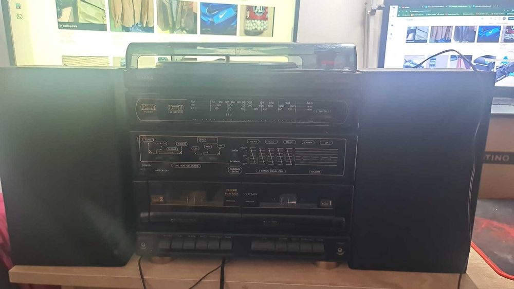 Combina muzicala Osaka