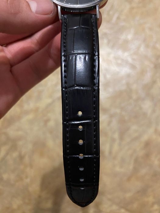 Часы "Swiss Oak" швейцарские.