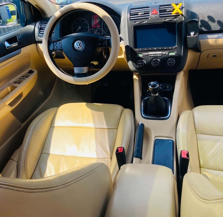 Volkswagen Golf 5 1.9 tdi