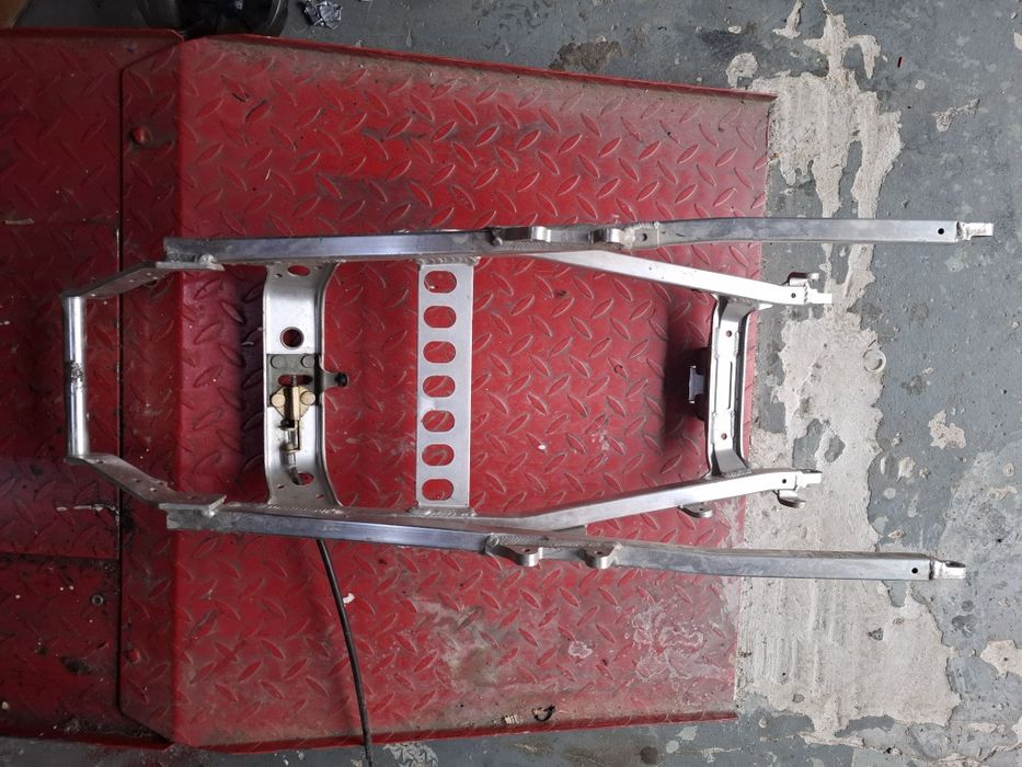 Cadru codita spate pentru Yamaha R6 model 1999-2002