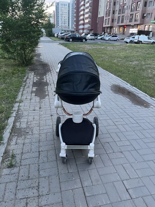 Срочно продам коляску