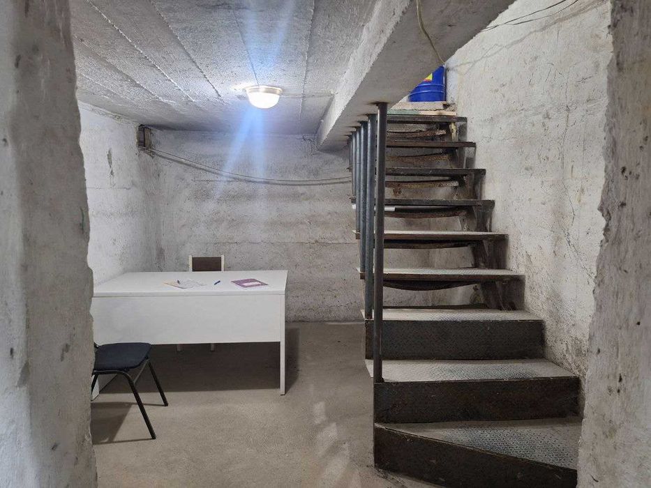 Аренда помещения, Ойбек Цум, под салон, офис, склад, компьютерный клуб