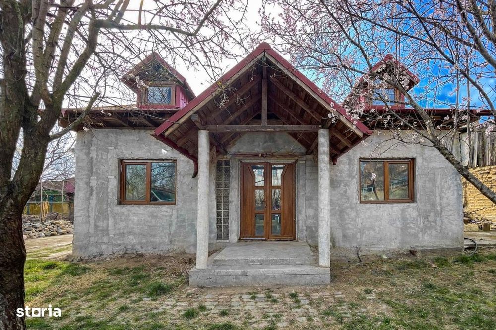 Teren 640mp | Imobil 2011, 90mp | 2 minute Gradina Publica