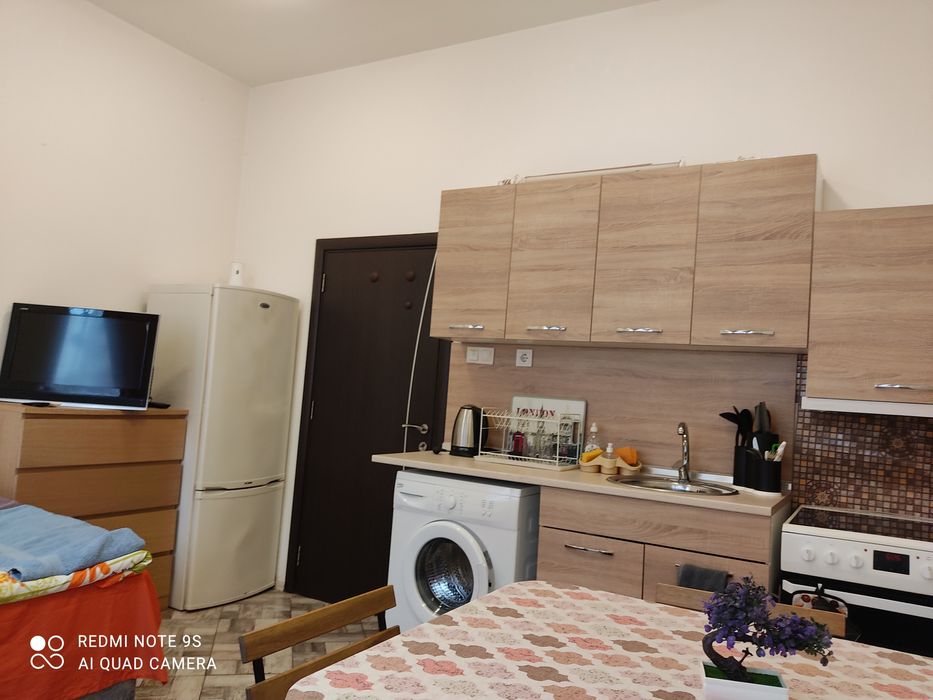 Нощувки в центъра на Бургас и до морската градина