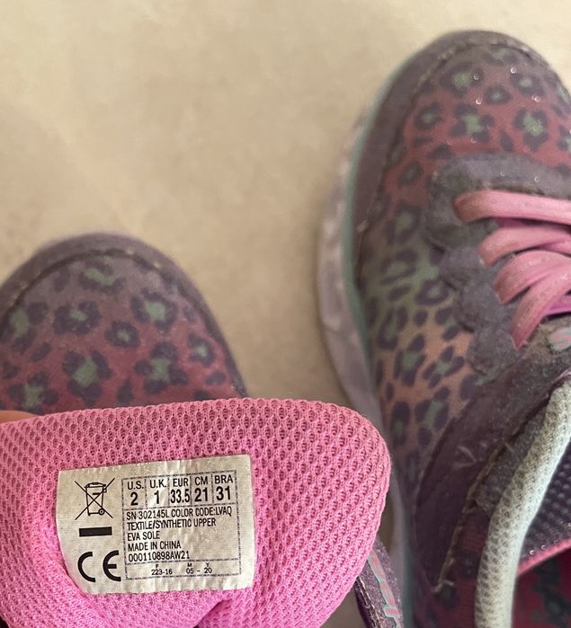 Кроссовки Skechers 33,5