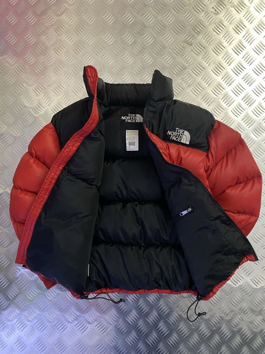 Пуховик the north face