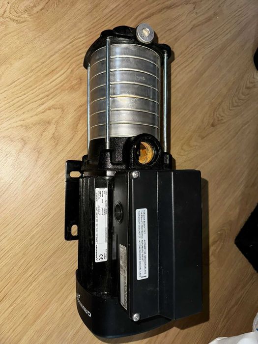 Vand pompă centrifugala Grundfos