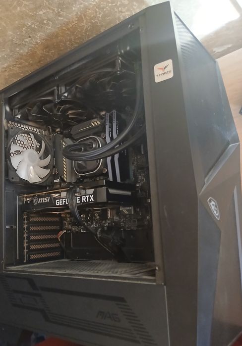 Геймърска компютърна система без storage