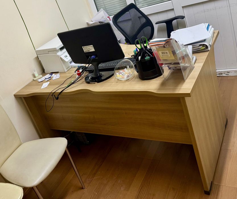 Столы офисные с приставкой