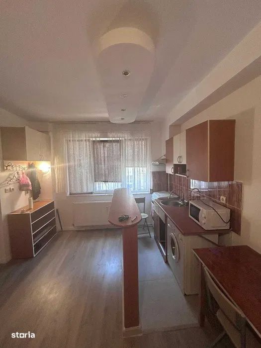 260 euro! Garsoniera renovata – Bularga, etaj 1