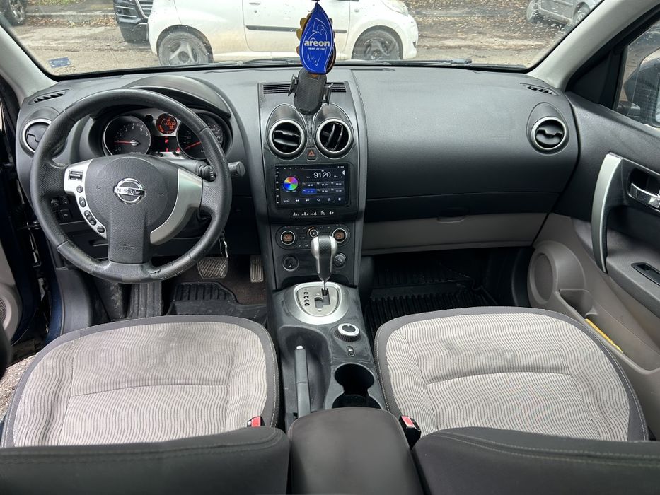 Джип Nissan Qashqai
