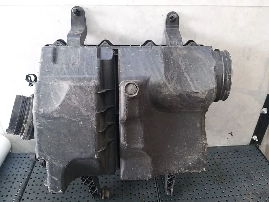 Carcasa filtru aer 3.0 hdi iveco daily 6 5801353825 5801353826 5802521856