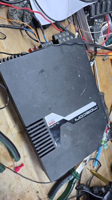 Vand mosconi gladen one 120.4 DSP