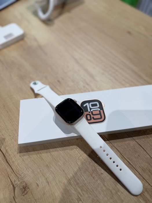 Apple Watch 10 42mm Rose Gps/Baterie 100%/Garantie 12 luni