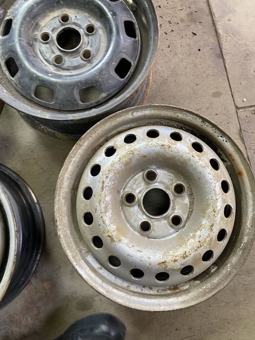 На 15 5/112  Т 4  АУДИ