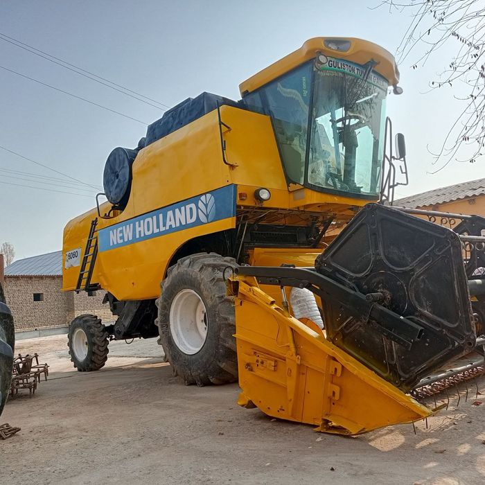 New Holland камбайн
