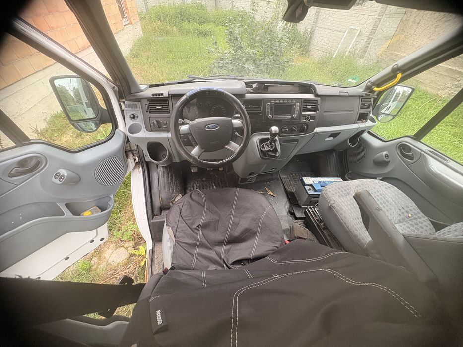 FORD Transit 0 — imagine 4