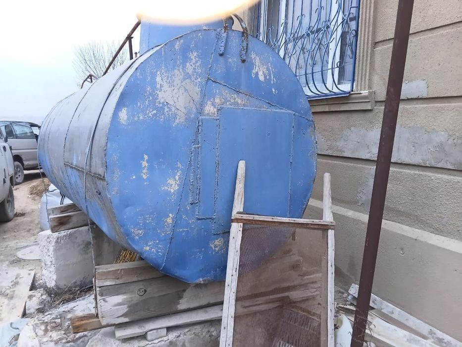 Ёмкость из нержавейки 4 мкуб