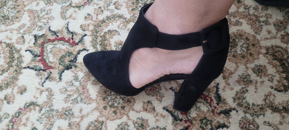 Продам дёшево Обувь б/у