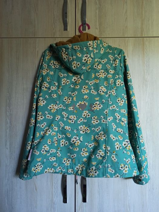 Яке пролет/есен, ветровка/дъждобран Blutgeschwister