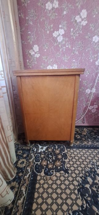 Продаётся швейная машинка