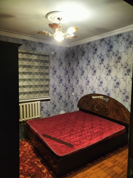 72000у.е Юнусабад 19 Карзинка 3 хона 76м2