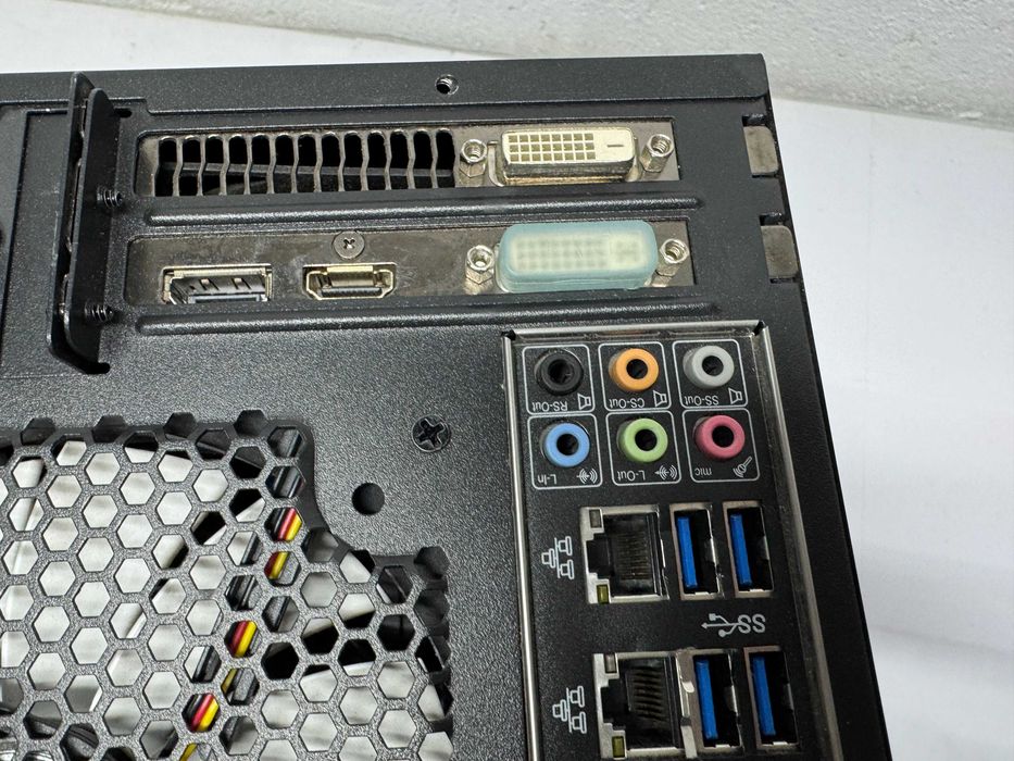 Компютър - CPU i5 core 3.20ghz/RAM16GB/HDD 2TB/GPU AMD RADEON R-9200 R