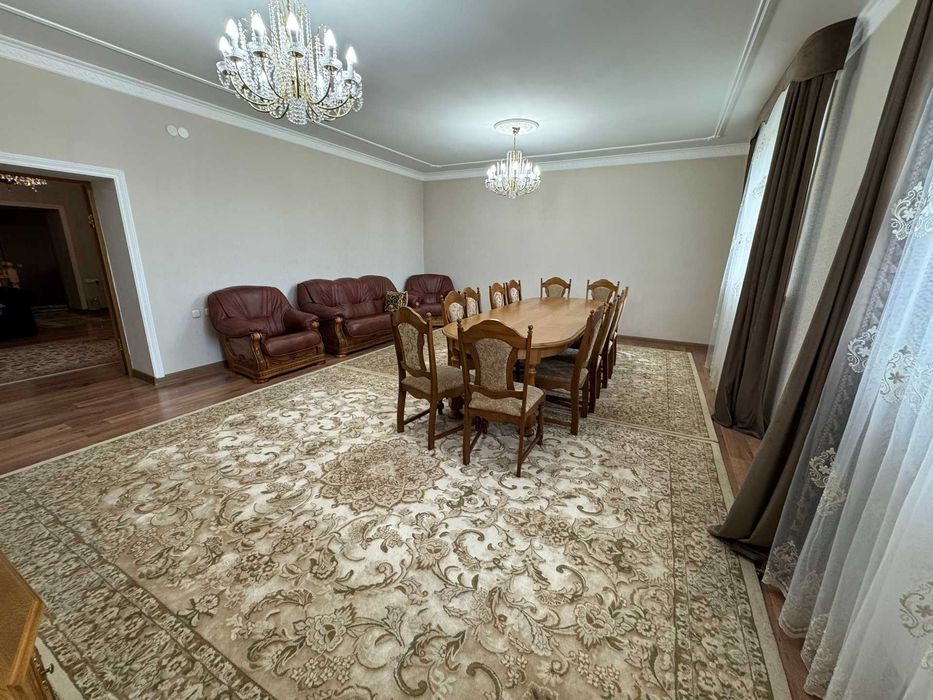 6-ком коттедж в Сортировке. Все коммуникации центральные. S=338м².