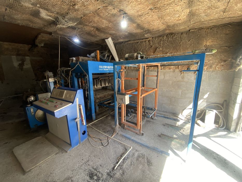 Таййор бизнес сотилади QT4-15