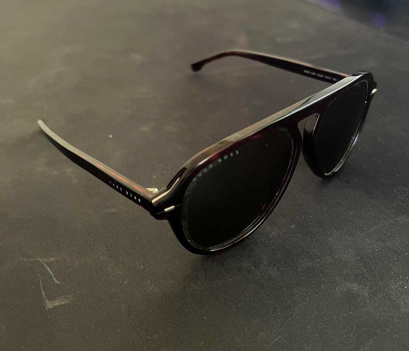 Чисто нови слънчеви очила Hugo Boss