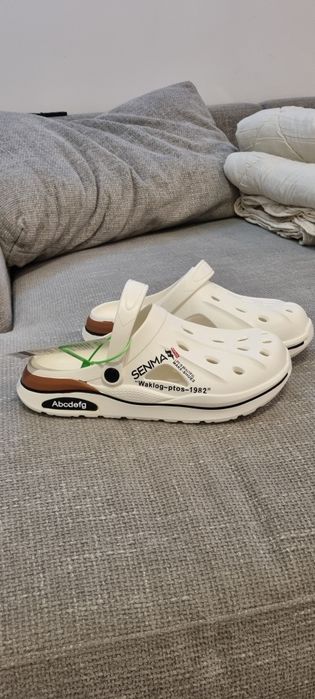 Продам кроксы, размер 43-44