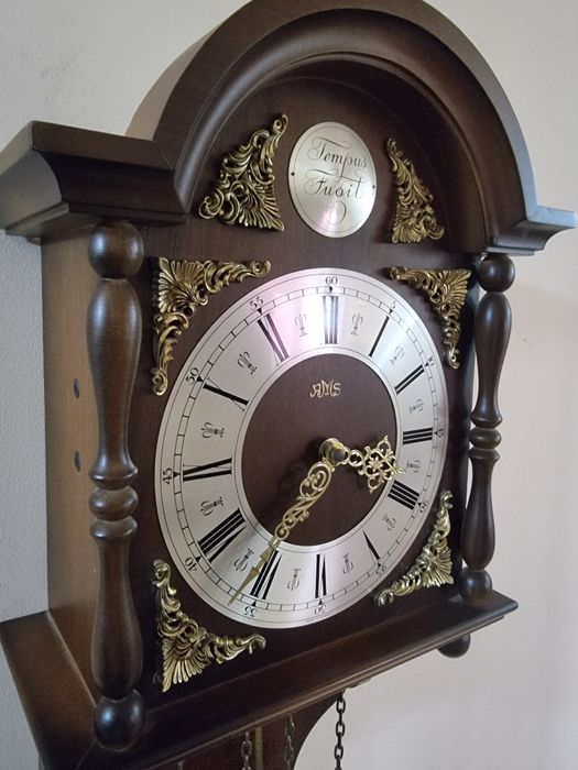 Старинен стенен часовник AMS