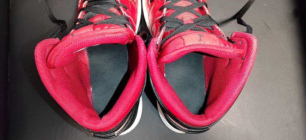 Nike Air Jordan 1, номер 40