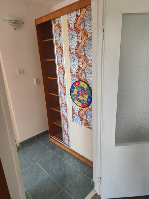 Închiriez apartament 2 camere