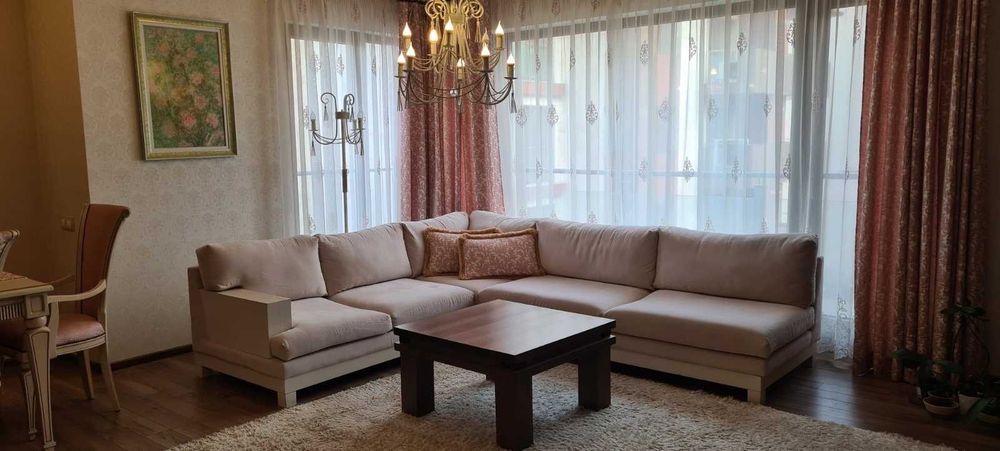 Продава се Тристаен апартамент в София, Дианабад - 85 кв.м за 2024 €/кв.м - Снимка #4